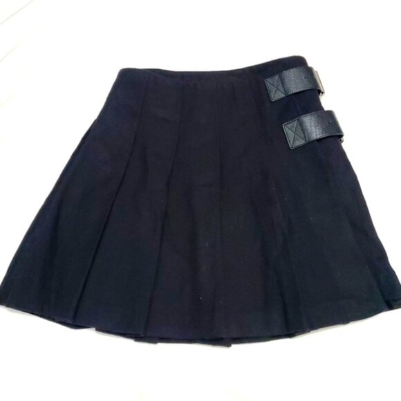 Authentic Burberry Wrap Wool Skirt - Picture 2 of 10